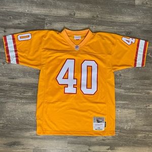 SOLD Mike Alstott 1996 Mitchell & Ness Tampa Bay Buccaneers Jersey